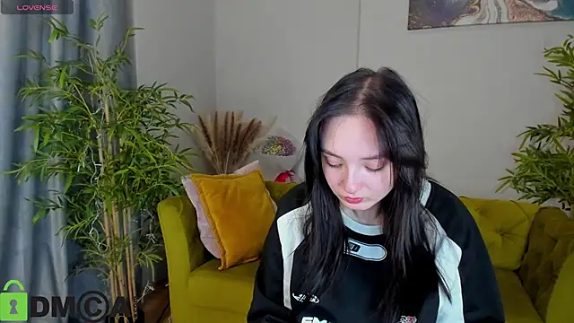 Cheryl  Brown online show from 12/22/25, 01:46