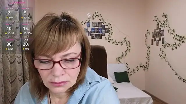 Miss Moren online show from 11/24/25, 04:34