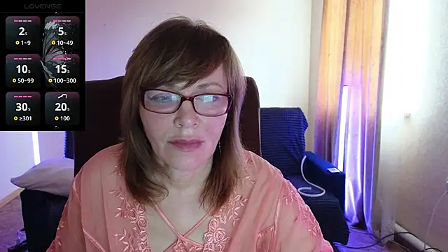 Snapshot of Miss_Moren chatting on 04/04/26, 05:27 Miss Moren online show from 04/04/26, 05:27