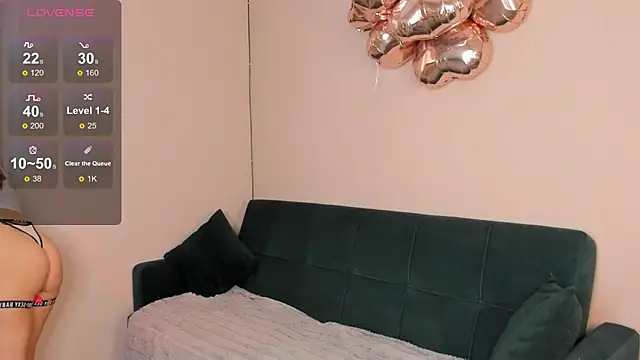 Snapshot of imMolly11 chatting on 02/25/25, 07:09 imMolly11 online show from 02/25/25, 07:09