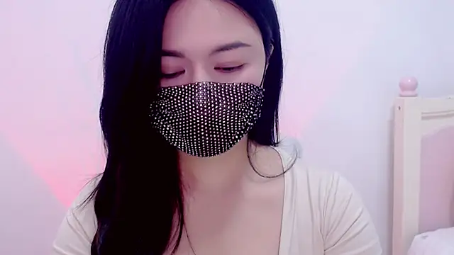 Snapshot of memi-vovo chatting on 12/22/25, 06:21 memi-vovo online show from 12/22/25, 06:21