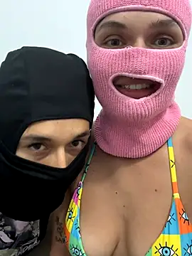 Nikki Hoee online show from 10/17/25, 05:59