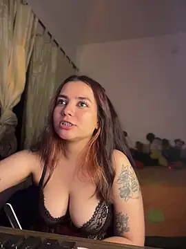 Ema kraus online show from 05/27/26, 01:57