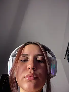 Ema kraus online show from 07/10/26, 01:10