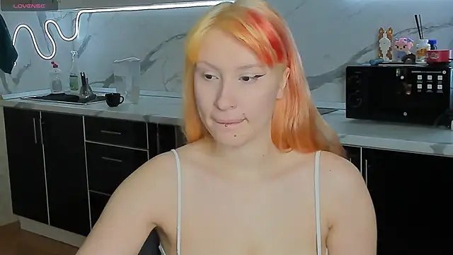 Sweet white chocolate online show from 11/17/25, 08:31