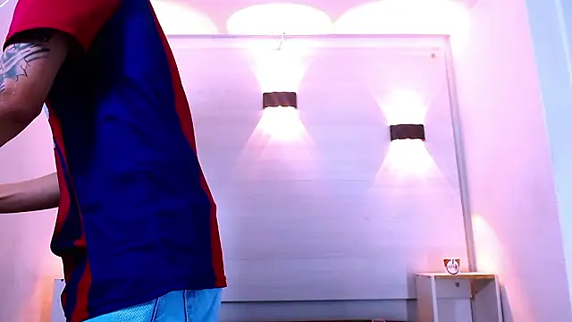 Snapshot of Angel_xxx chatting on 01/17/26, 11:15 Angel xxx online show from 01/17/26, 11:15