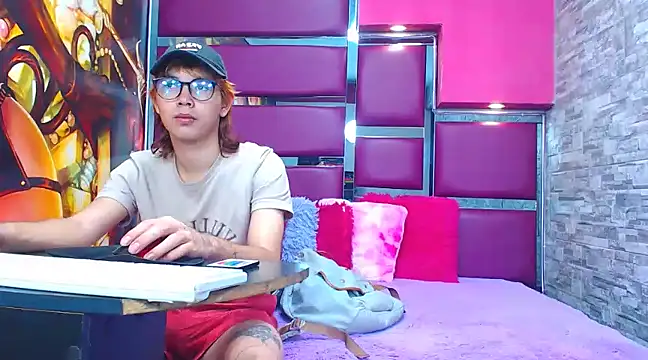 perfectlump online show from 02/04/25, 08:17