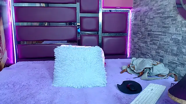 perfectlump online show from 03/06/25, 11:09