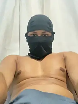 rickzinnxz online show from 12/19/24, 05:29