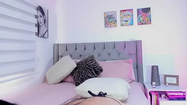 Sara Leblanc online show from 01/20/25, 08:18