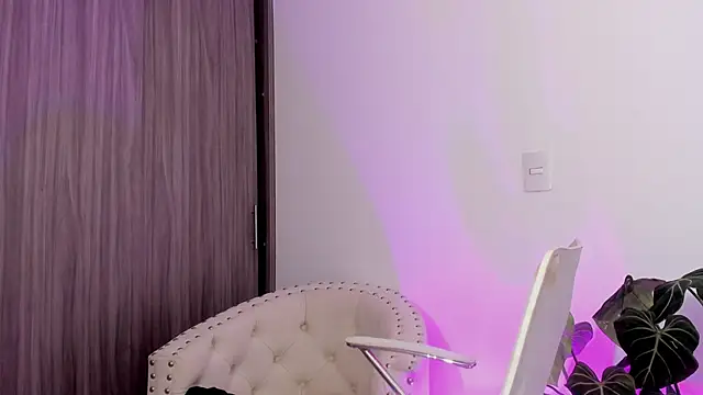 Sara Leblanc online show from 03/13/25, 03:50