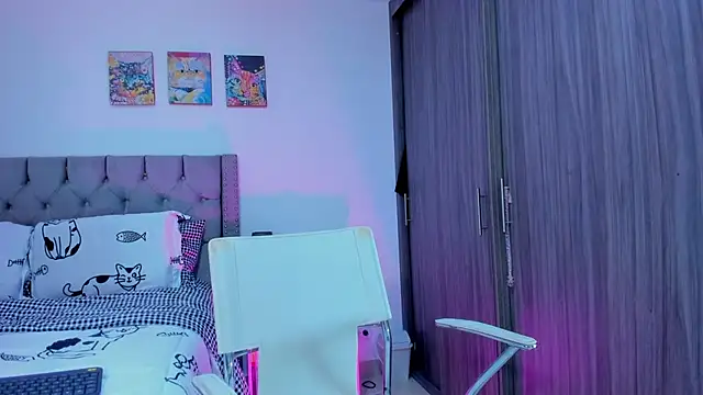 Sara Leblanc online show from 09/09/25, 01:54