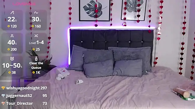 mia collens online show from 03/04/25, 09:07