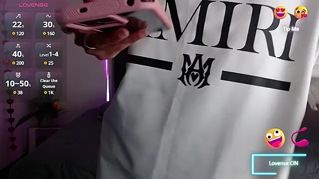 mia collens online show from 03/11/25, 12:54