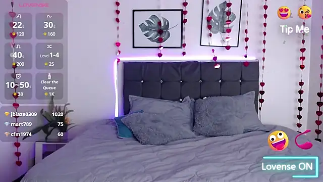 mia collens online show from 03/15/25, 08:04