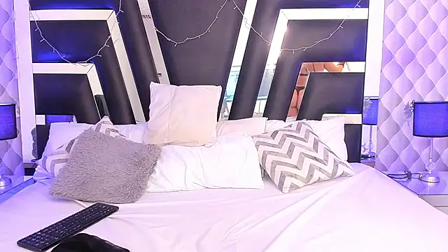 caroo gomeez online show from 03/21/25, 03:46