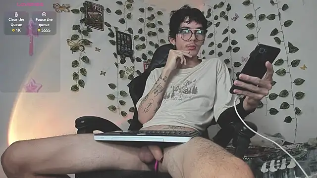 skinny dann online show from 01/05/25, 01:56