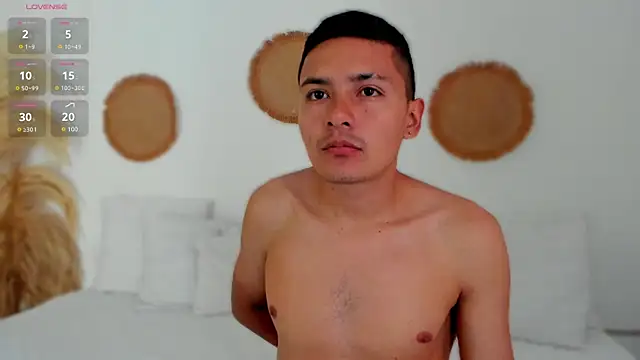 Snapshot of TifannyRossiii chatting on 03/06/25, 04:28 TifannyRossiii online show from 03/06/25, 04:28