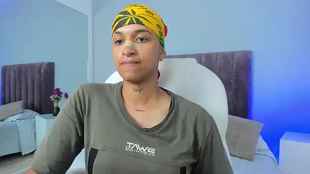 Snapshot of Dominick_jones chatting on 02/12/25, 11:30 Dominick jones online show from 02/12/25, 11:30