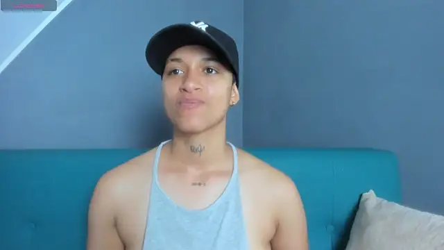 Snapshot of Dominick_jones chatting on 03/06/25, 05:22 Dominick jones online show from 03/06/25, 05:22