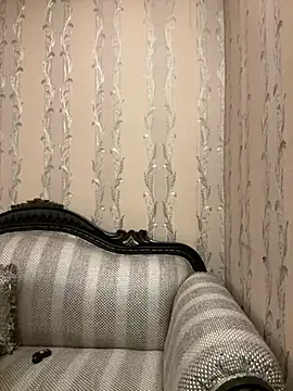 Snapshot of priyadevi17 chatting on 02/03/25, 01:30 priyadevi17 online show from 02/03/25, 01:30