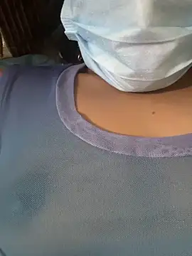 Snapshot of priyadevi17 chatting on 03/11/25, 03:59 priyadevi17 online show from 03/11/25, 03:59