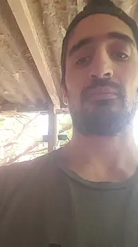 Snapshot of italianbighorse22 chatting on 11/05/25, 05:13 italianbighorse22 online show from 11/05/25, 05:13