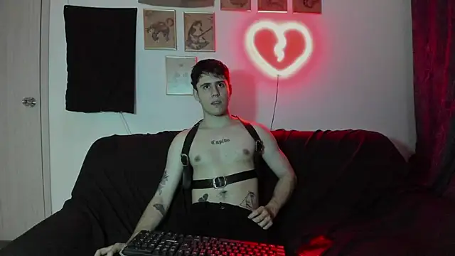 Antonello Vannucci online show from 01/03/25, 09:05