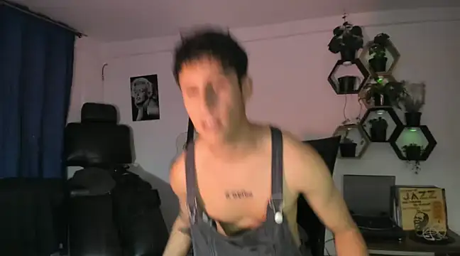 Antonello Vannucci online show from 02/24/25, 11:41