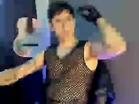 Antonello Vannucci online show from 12/04/25, 04:16