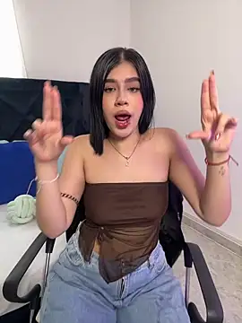 Lily Woodz online show from 02/03/26, 07:08