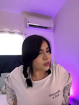 Lily Woodz online show from 07/02/26, 06:58