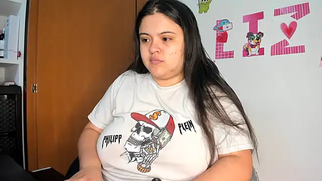 lizzie c online show from 02/13/25, 01:29