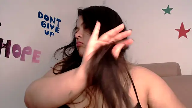 lizzie c online show from 02/05/26, 05:23