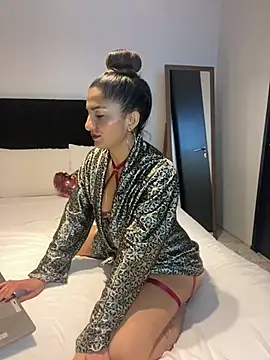 Snapshot of AlejandritaMilano chatting on 03/21/26, 11:30 AlejandritaMilano online show from 03/21/26, 11:30