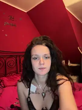 Snapshot of milabandolero chatting on 01/15/25, 05:47 milabandolero online show from 01/15/25, 05:47