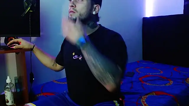 miia-liiam online show from 01/16/26, 05:33