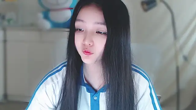 Snapshot of xiao-xiao-D chatting on 02/05/25, 12:49 xiao-xiao-D online show from 02/05/25, 12:49