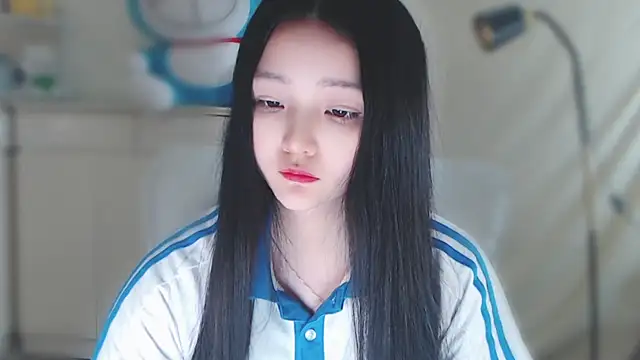 Snapshot of xiao-xiao-D chatting on 02/08/25, 12:39 xiao-xiao-D online show from 02/08/25, 12:39