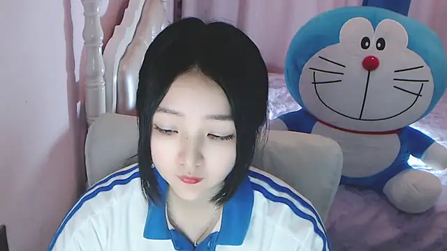 Snapshot of xiao-xiao-D chatting on 02/21/25, 07:45 xiao-xiao-D online show from 02/21/25, 07:45