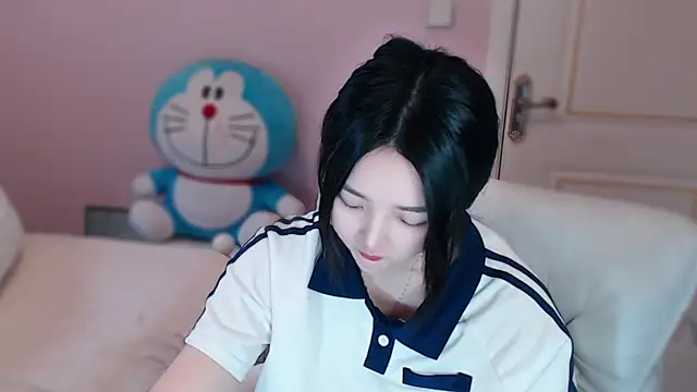 Snapshot of xiao-xiao-D chatting on 03/08/25, 08:33 xiao-xiao-D online show from 03/08/25, 08:33