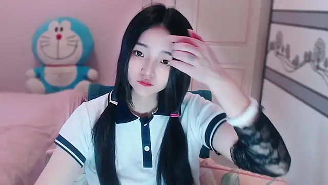 Snapshot of xiao-xiao-D chatting on 10/07/25, 06:21 xiao-xiao-D online show from 10/07/25, 06:21