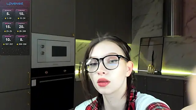 mari nettt online show from 01/09/25, 03:34