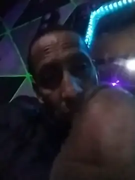 dulcedeseo13 online show from 12/18/25, 02:12