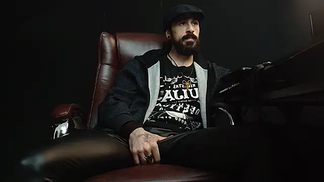 AxelColton online show from 01/11/25, 06:14