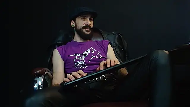 AxelColton online show from 01/23/25, 06:39