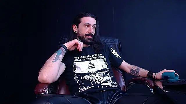 AxelColton online show from 11/06/25, 11:33