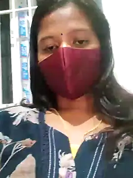 Snapshot of Tamil_Sanjana_ chatting on 12/22/24, 05:21 Tamil Sanjana  online show from 12/22/24, 05:21