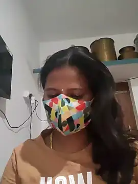 Snapshot of Tamil_Sanjana_ chatting on 01/15/25, 12:58 Tamil Sanjana  online show from 01/15/25, 12:58