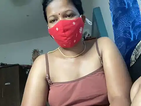 Snapshot of Tamil_Sanjana_ chatting on 04/11/26, 12:59 Tamil Sanjana online show from 04/11/26, 12:59